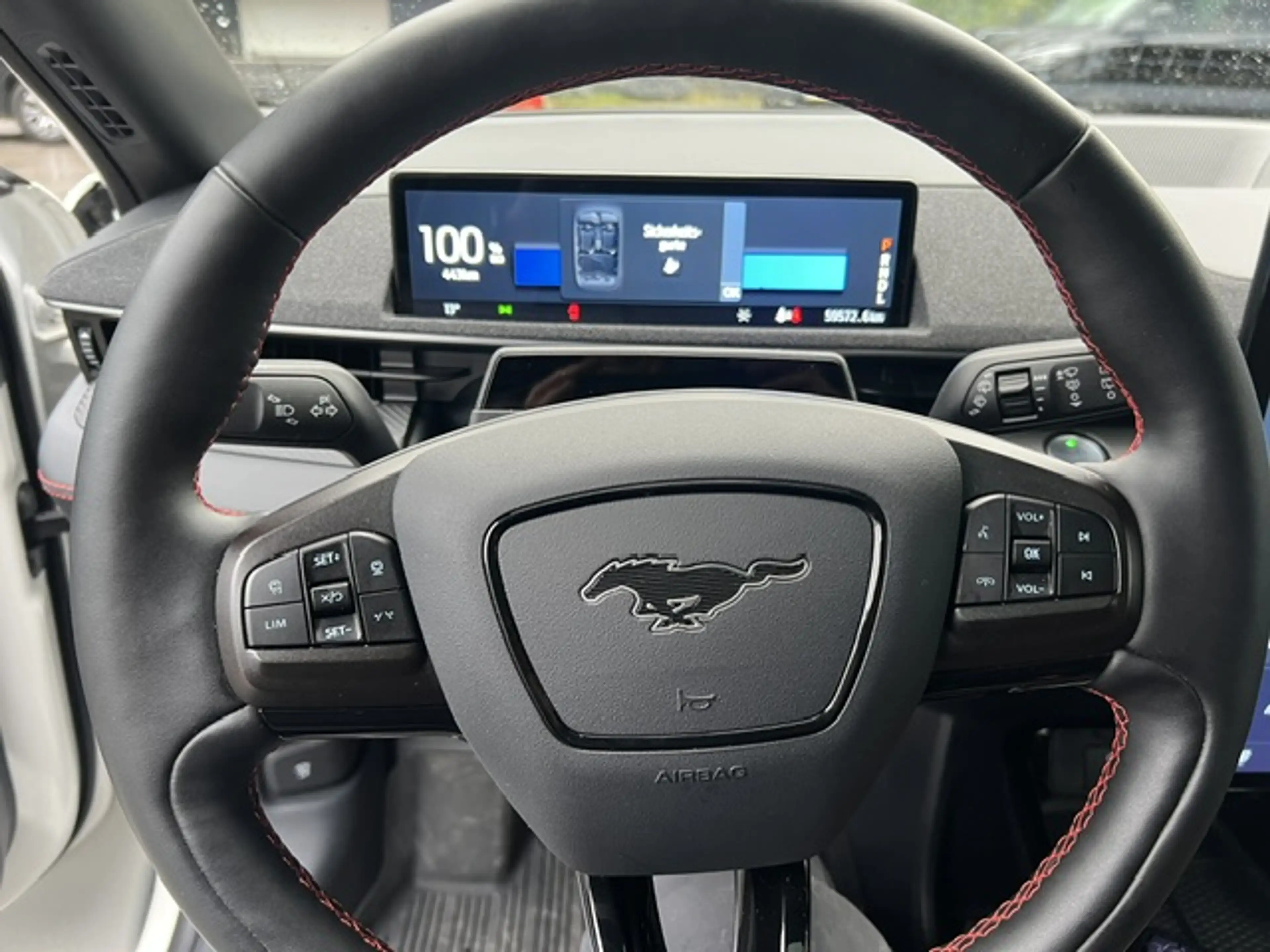 Ford Mustang Mach-E EXTENDED RANGE AWD — photo 13