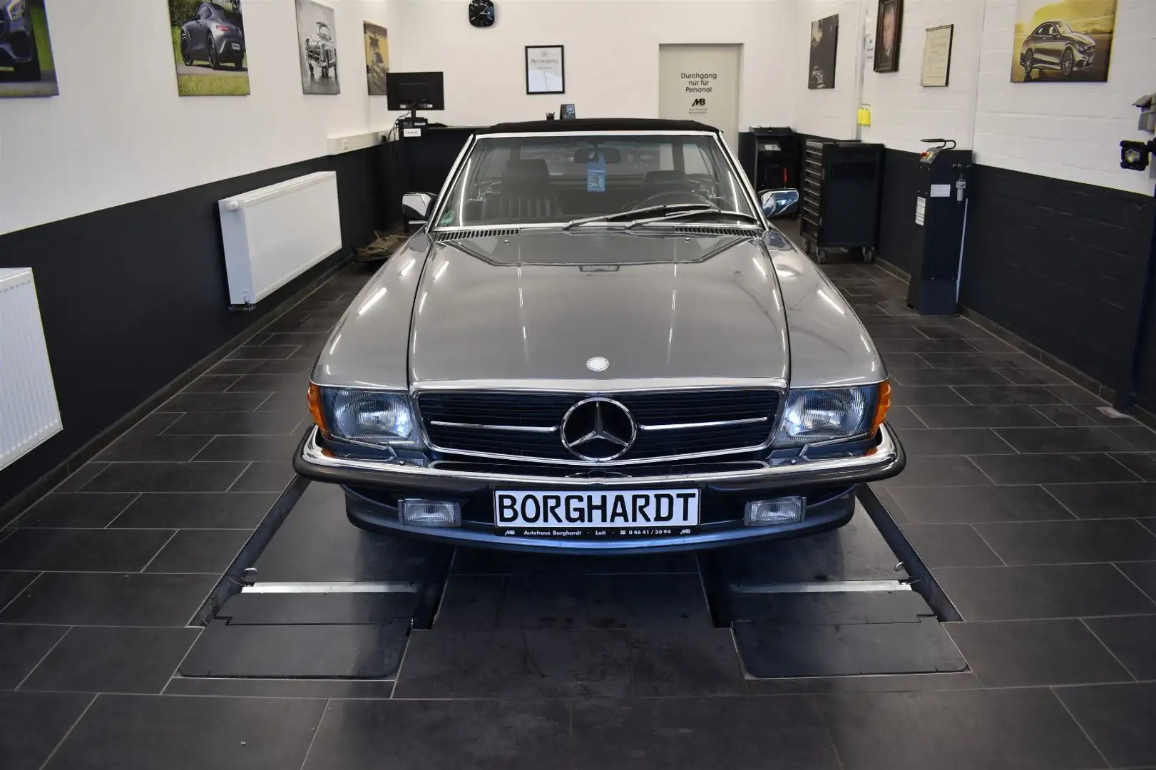 Mercedes-Benz 300 SL Gri - 1