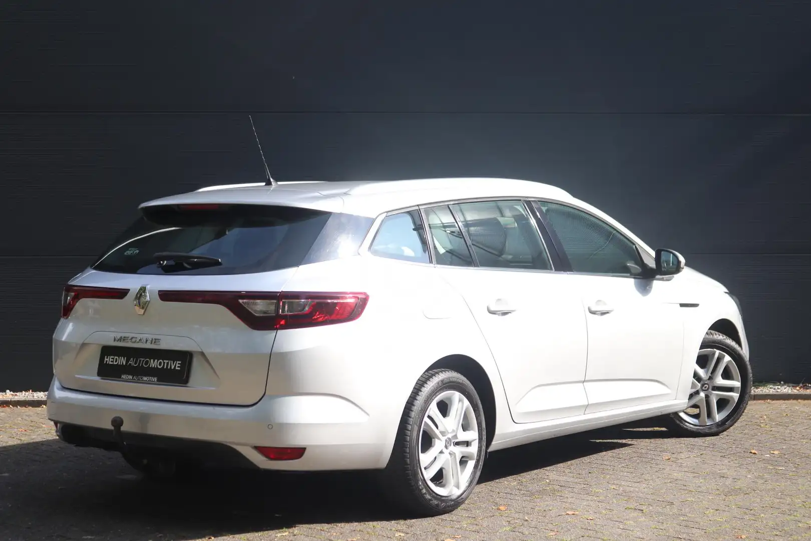 Renault Megane Estate 1.5 dCi Limited | Trekhaak | Cruise Control Gris - 2