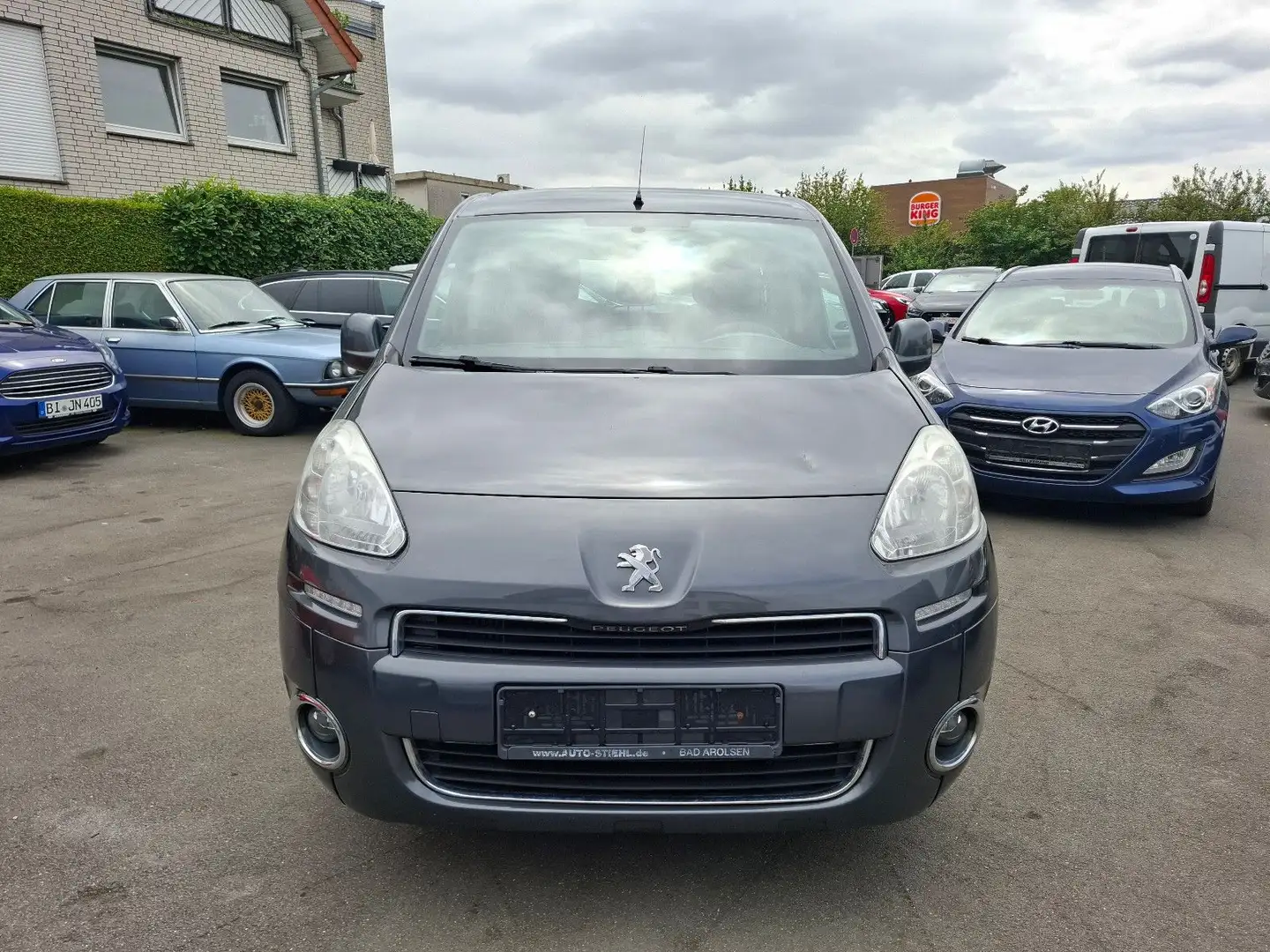 Peugeot Partner Tepee Active Gris - 2