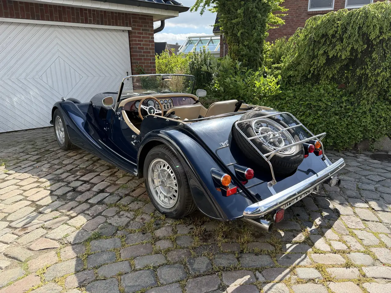 Morgan Plus 8 Wide Body, foto 2