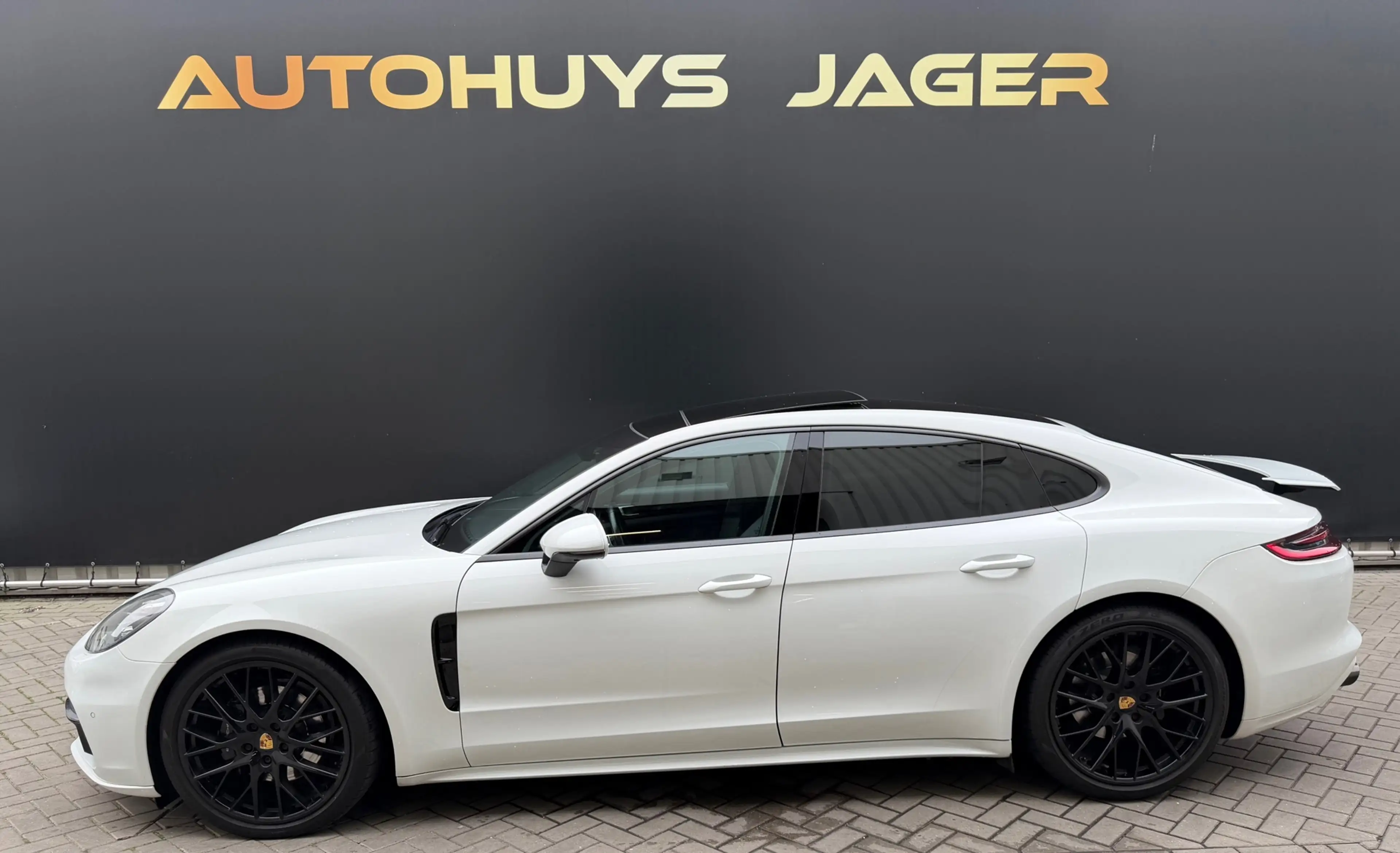 Porsche Panamera 3.0 Panorama Softclosed Memory Bose 360 Luchtverin — photo 6