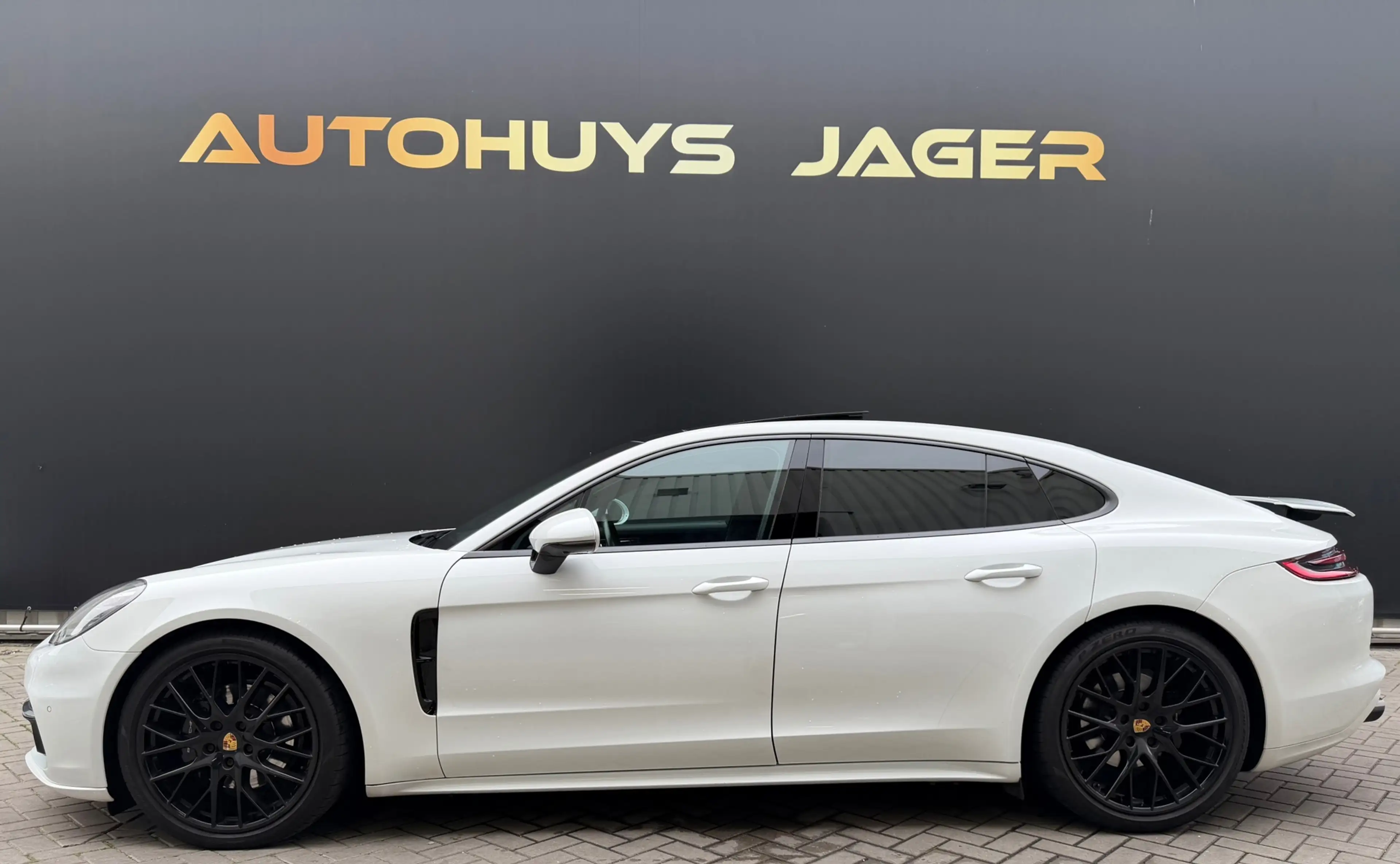 Porsche Panamera 3.0 Panorama Softclosed Memory Bose 360 Luchtverin — photo 5