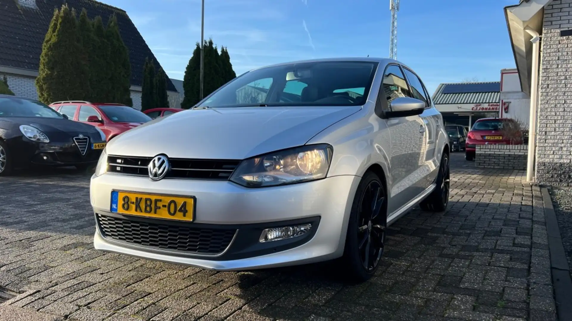 Volkswagen Polo 1.2 TSI Highline Gris - 2