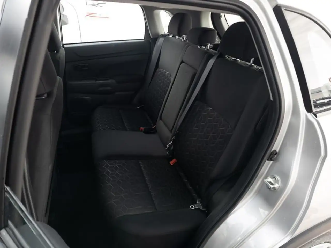 Mitsubishi RVR снимка Mitsubishi RVR