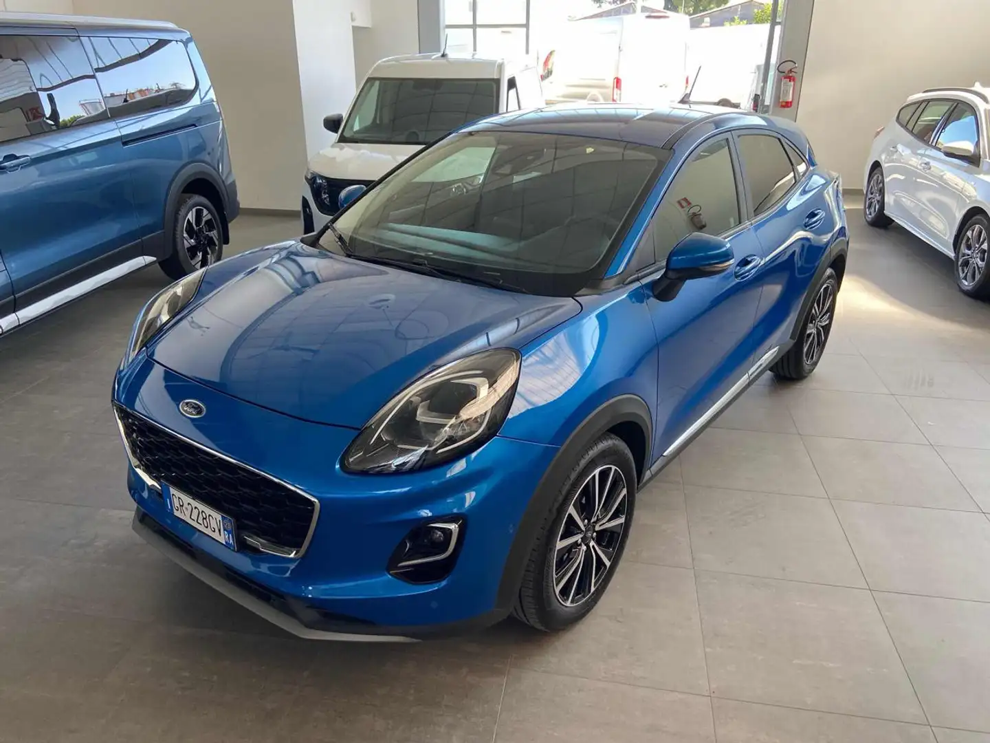 Ford Puma 1.0 EcoBoost Hybrid 125 CV S&S Titanium Blu/Azzurro - 1