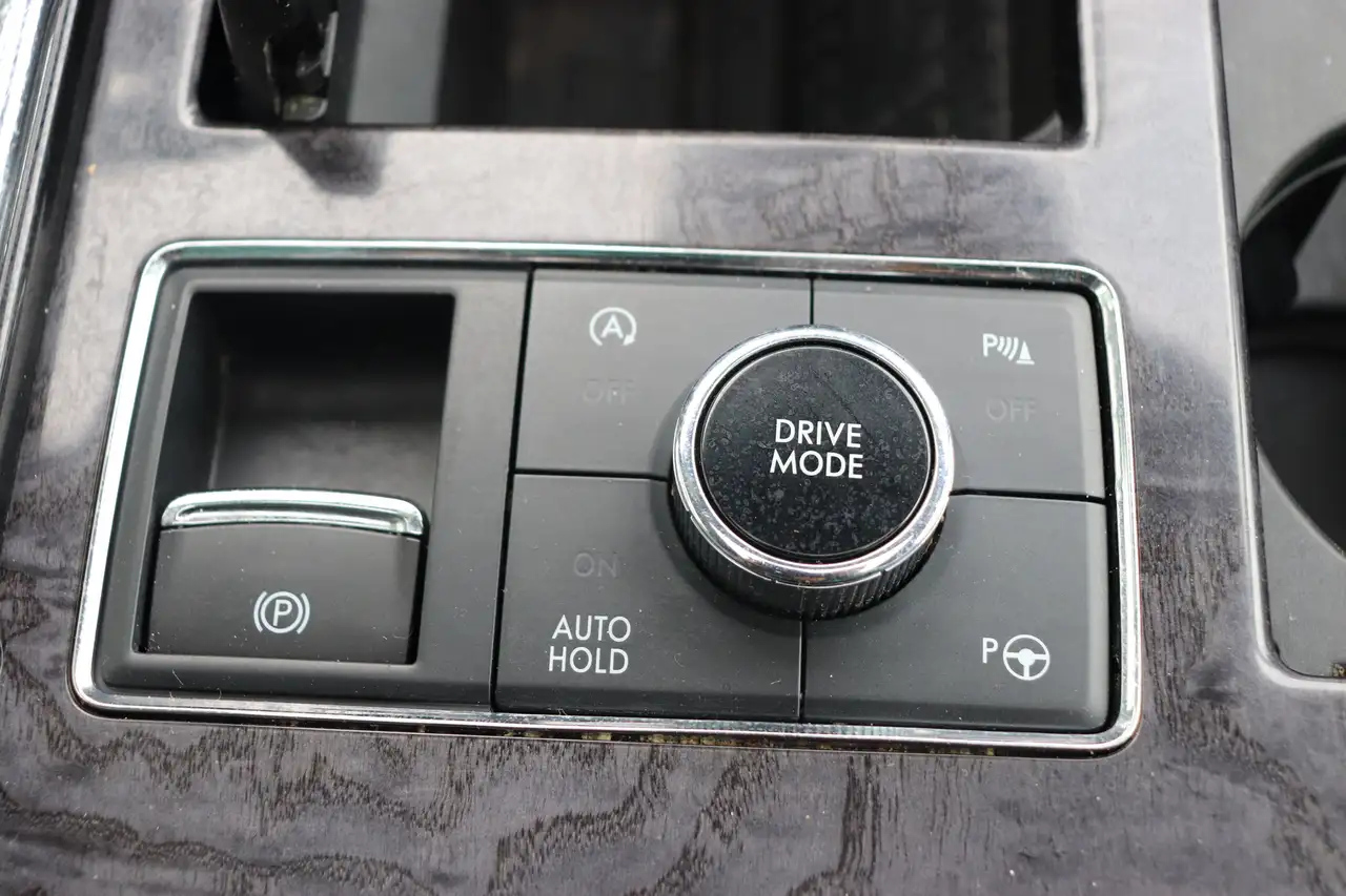 Lincoln Navigator снимка Lincoln Navigator