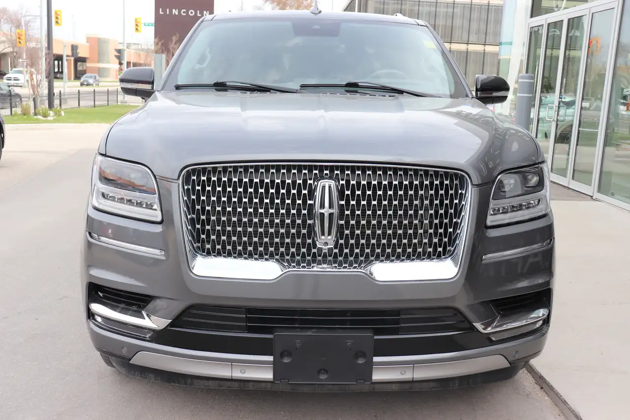 Lincoln Navigator снимка Lincoln Navigator