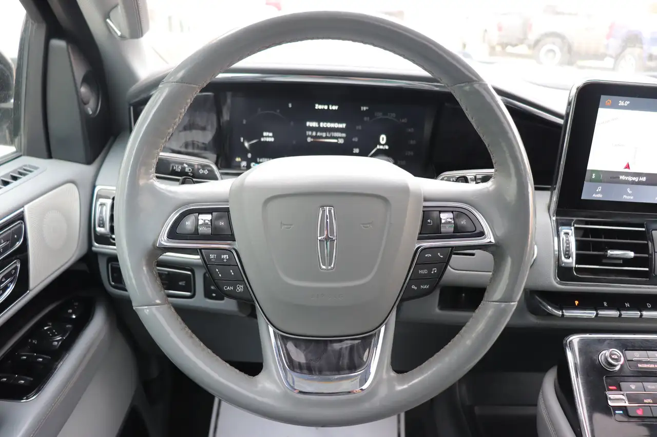 Lincoln Navigator снимка Lincoln Navigator