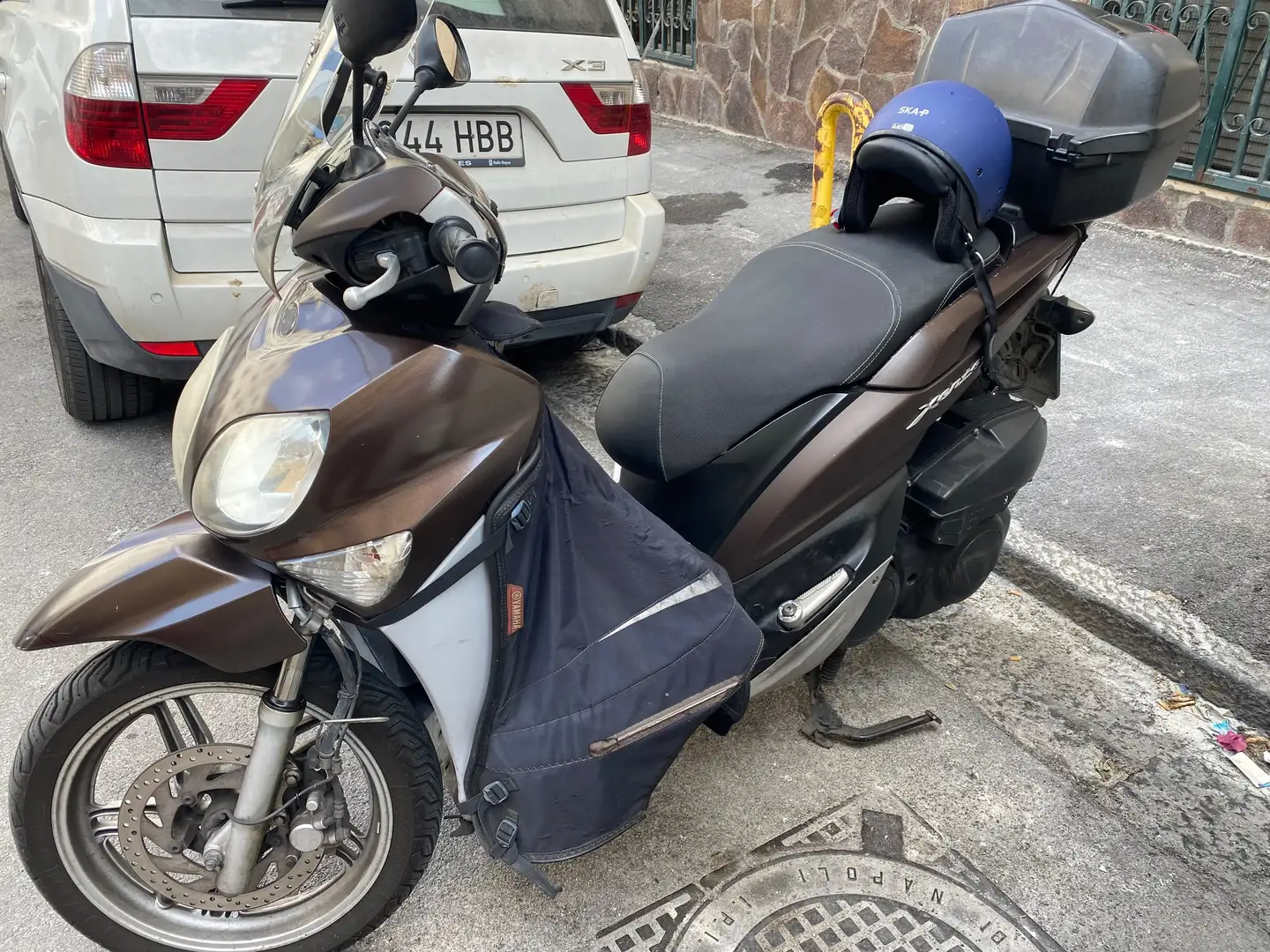 Yamaha Xenter 150 Marrone - 1