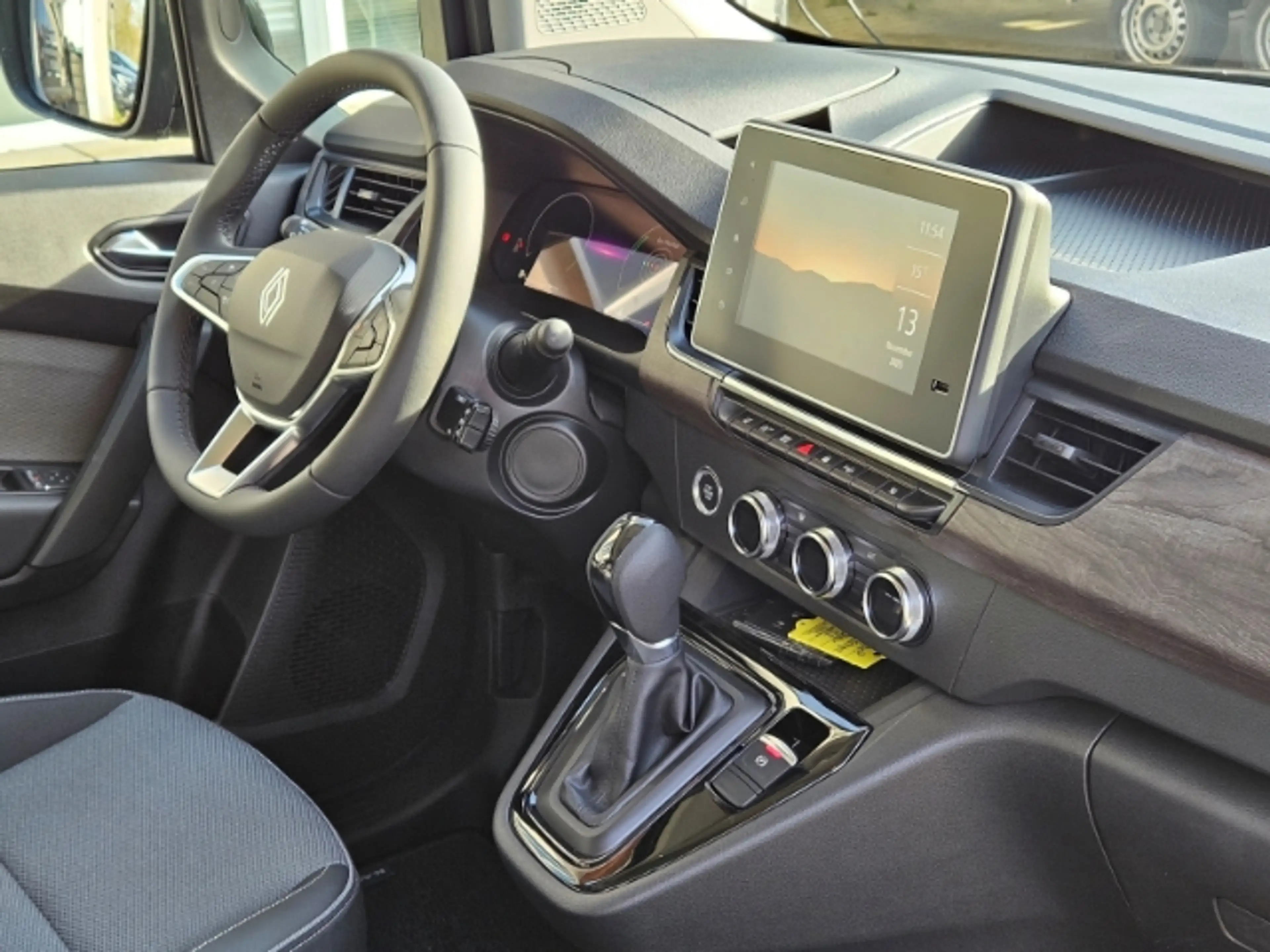 Renault Kangoo III Techno 1.3 TCe130 EDC 7 Sitze — photo 8