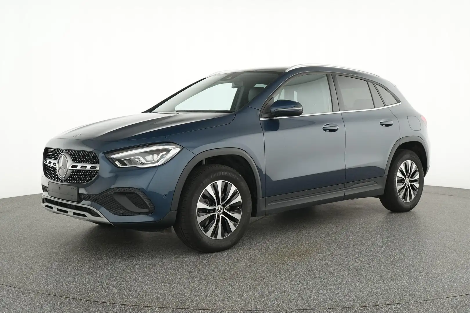 Mercedes-Benz GLA 200 | Panoramisch Dak | Verwarmde Zetels | Blauw - 1