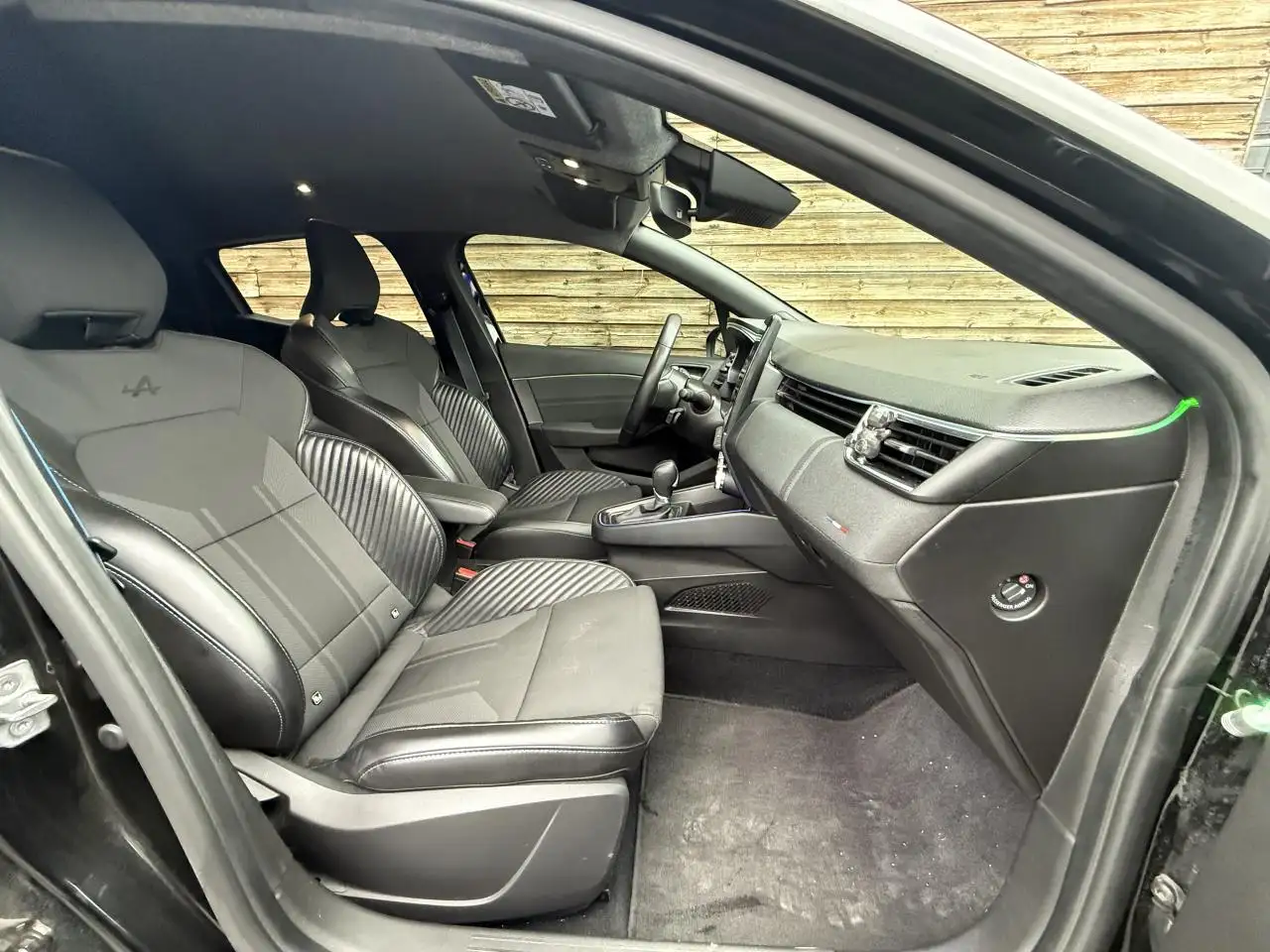 Renault Clio Citadine 5 portes — photo 14