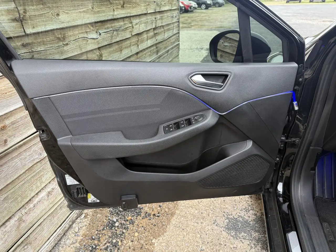 Renault Clio Citadine 5 portes — photo 20
