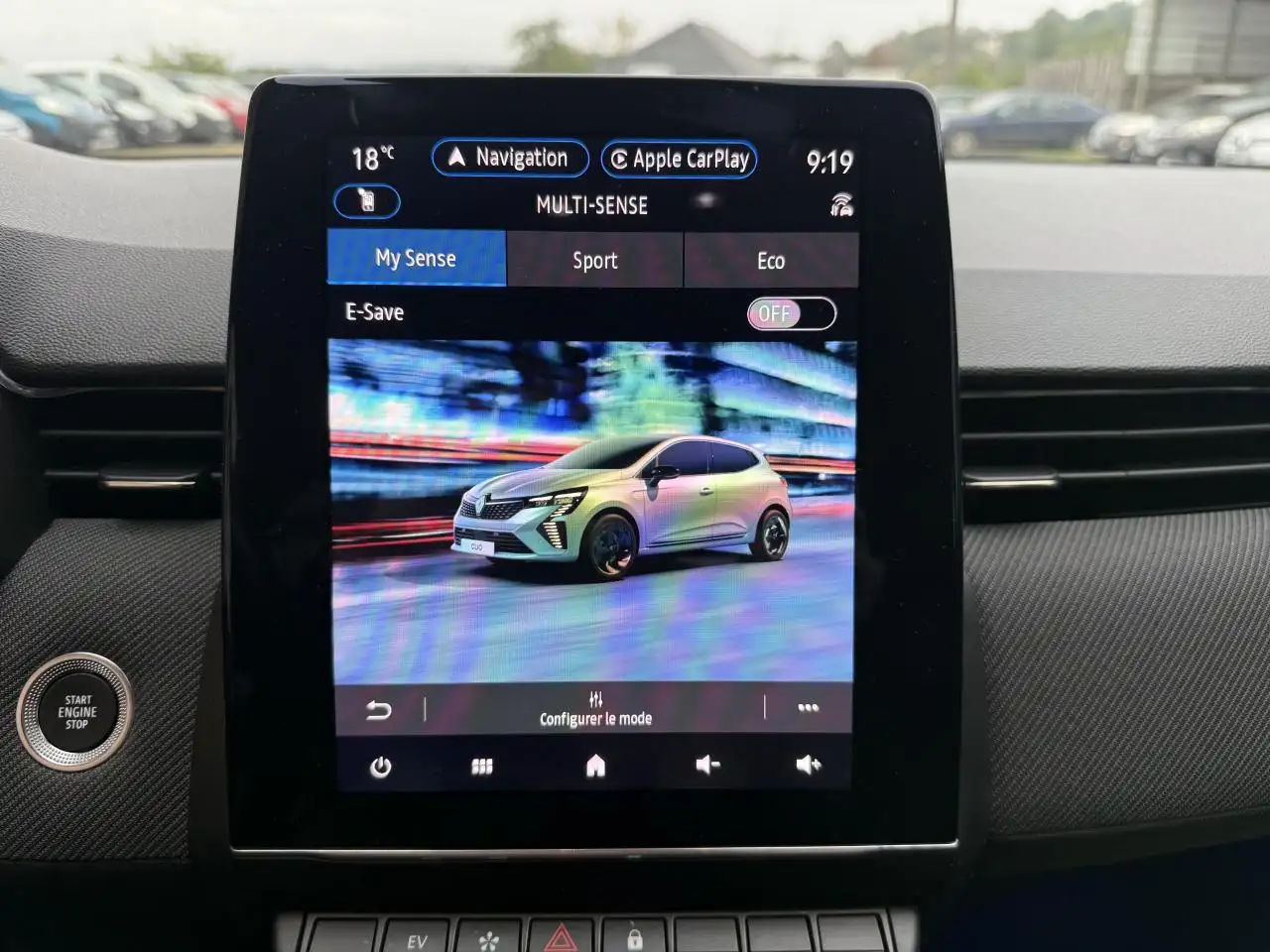 Renault Clio Citadine 5 portes — photo 33