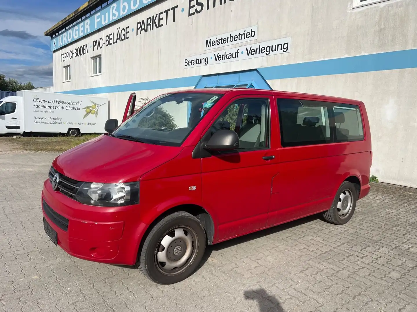 Volkswagen T5 Multivan STARTLINE 1.Hd Scheckheft TÜV Rot - 2