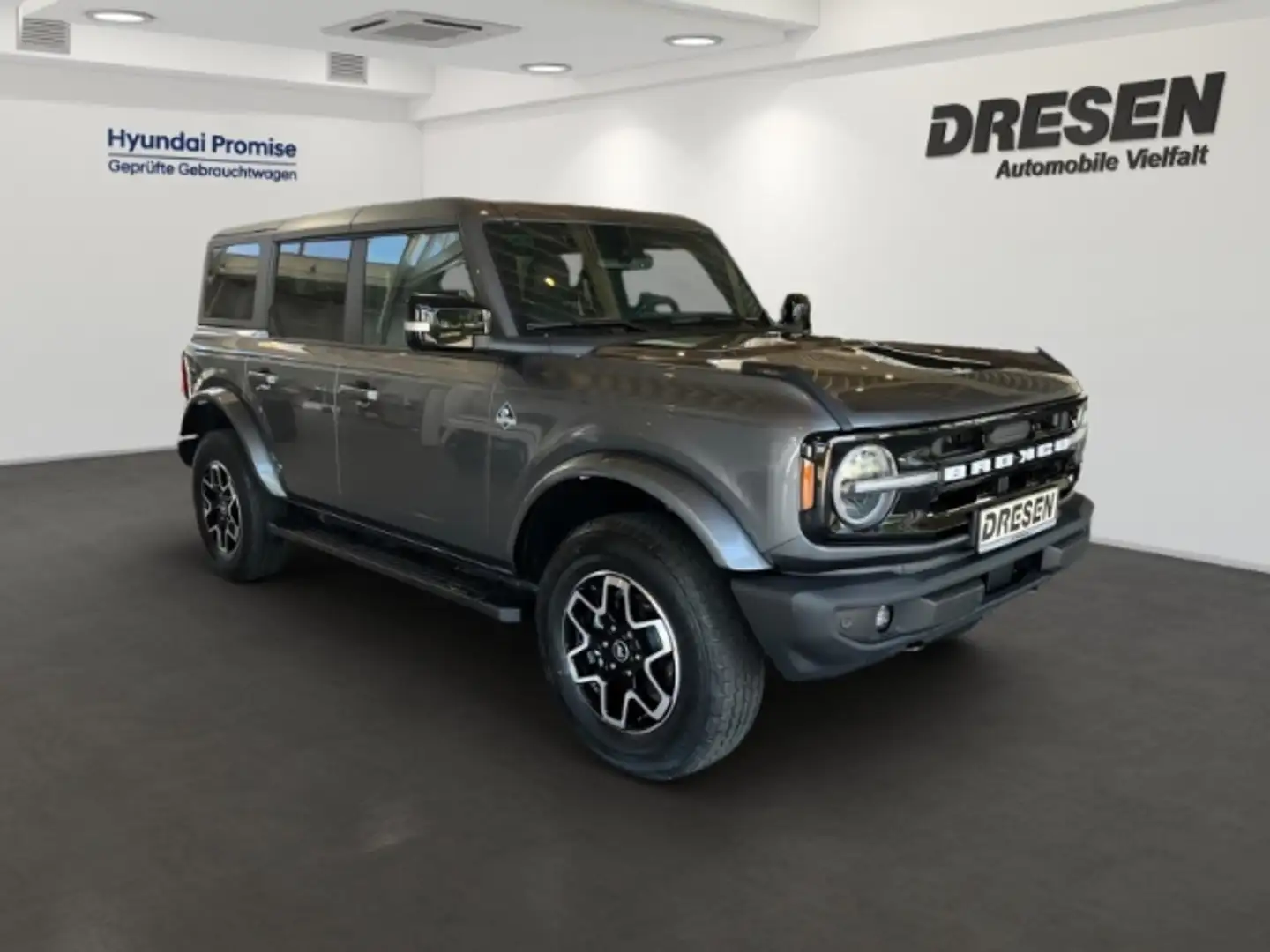 Ford Bronco TG1 4x4 EU6d 5-Türer Outer Banks 2.7 EcoBoost V6 F Grey - 1