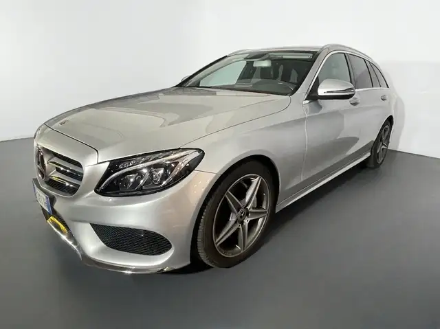 Mercedes-Benz C 220 d Sw AMG 4Matic Auto 9m + Navi + Telecamera