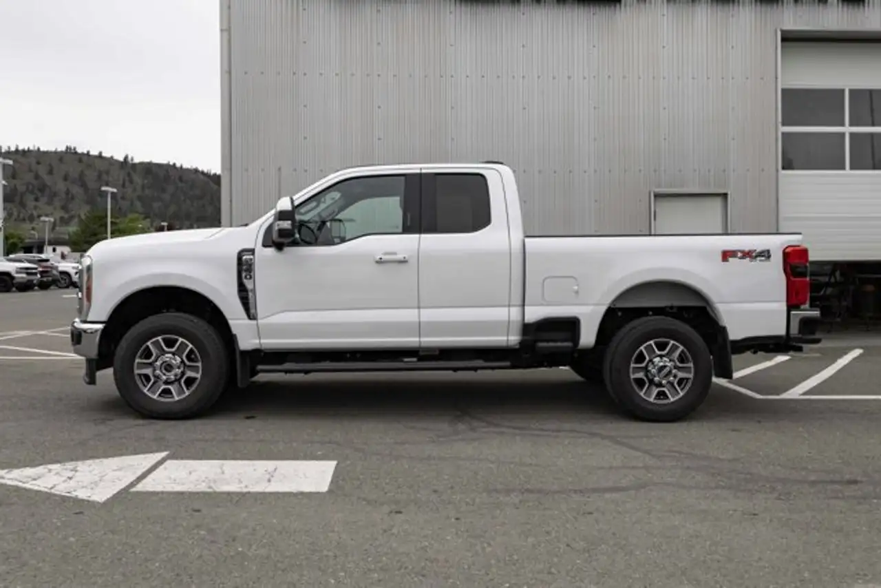 Ford F 350 снимка Ford F 350