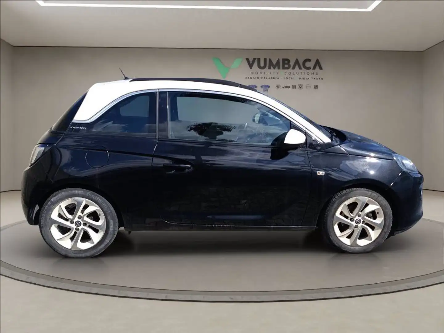 Opel Adam 1.2 70cv Zwart - 2