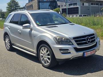 ML 300 CDI BlueEfficiency 4Matic  Grand Edition
