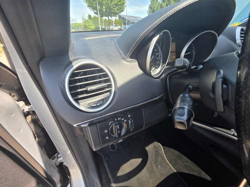 Mercedes-Benz ML 300 ML 300 CDI BlueEfficiency 4Matic  Grand Edition — photo 11