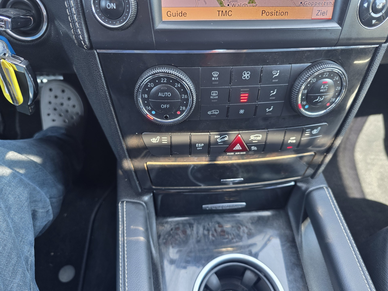 Mercedes-Benz ML 300 ML 300 CDI BlueEfficiency 4Matic  Grand Edition — photo 13