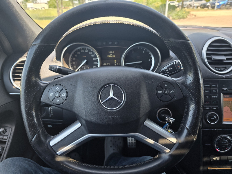 Mercedes-Benz ML 300 ML 300 CDI BlueEfficiency 4Matic  Grand Edition — photo 10