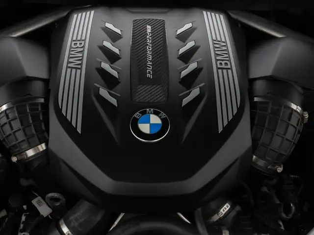 BMW X5 X5 M view 14