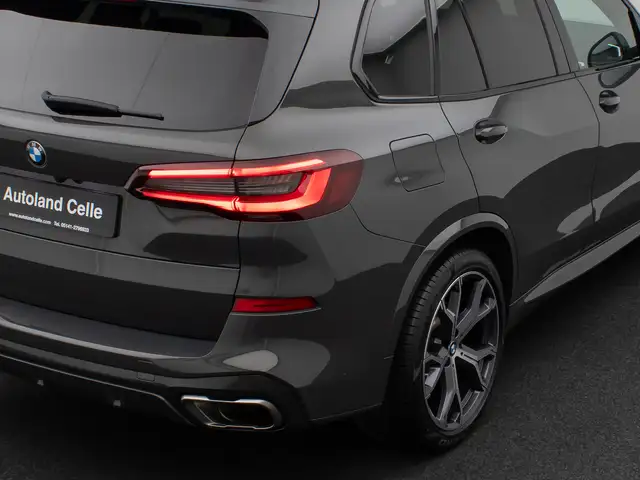 BMW X5 X5 M view 16