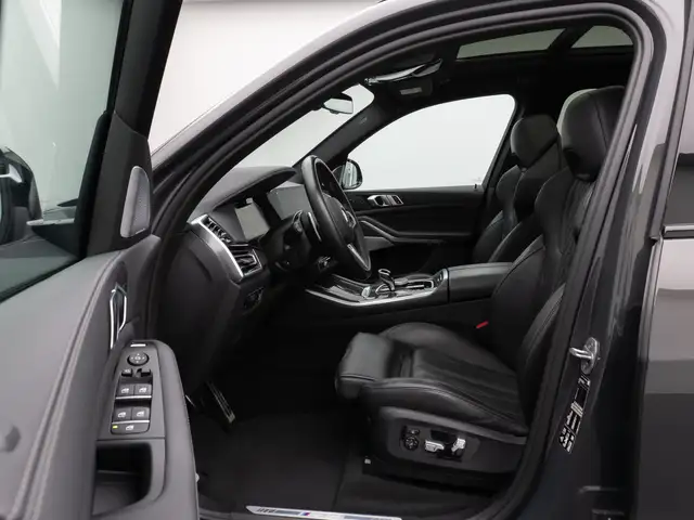 BMW X5 X5 M view 19