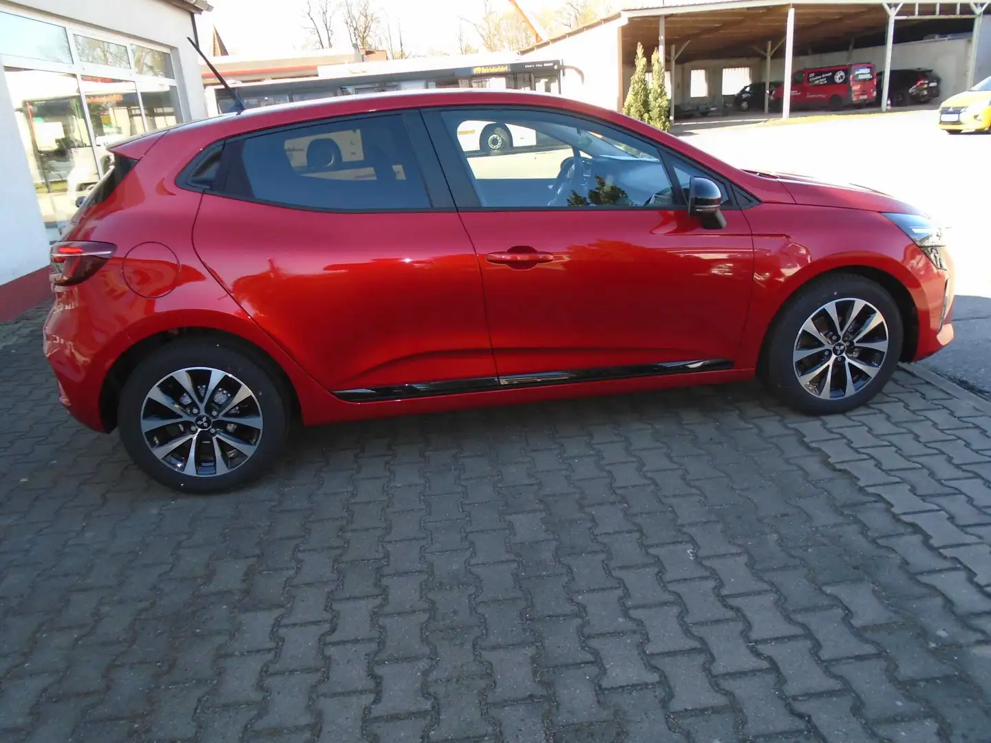 Mitsubishi Colt PLUS 1.0 T-Benziner 6-Gang Rot - 1