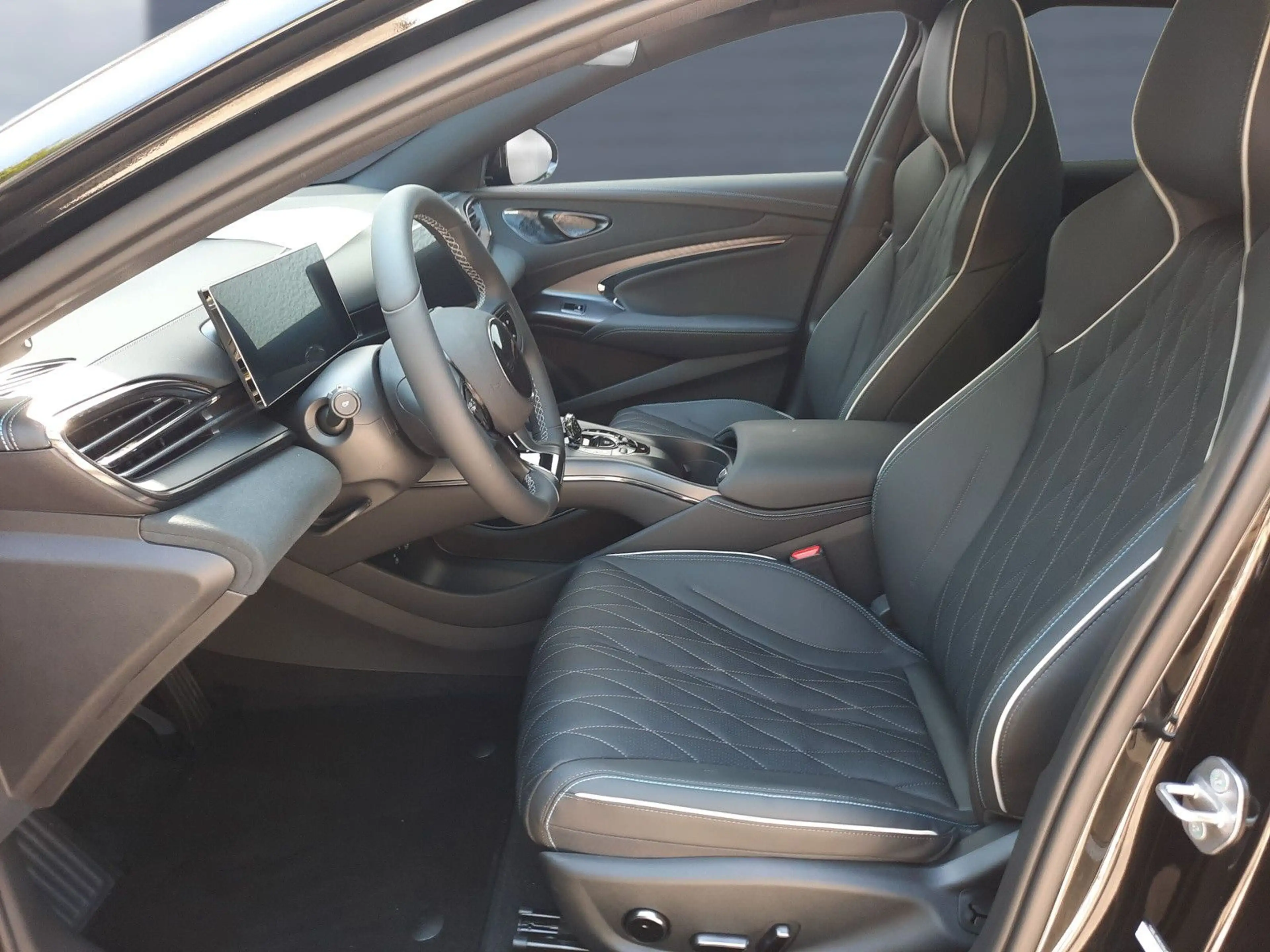 BYD Seal 2026 Design LED 360 Grad Kamera Navi — photo 10