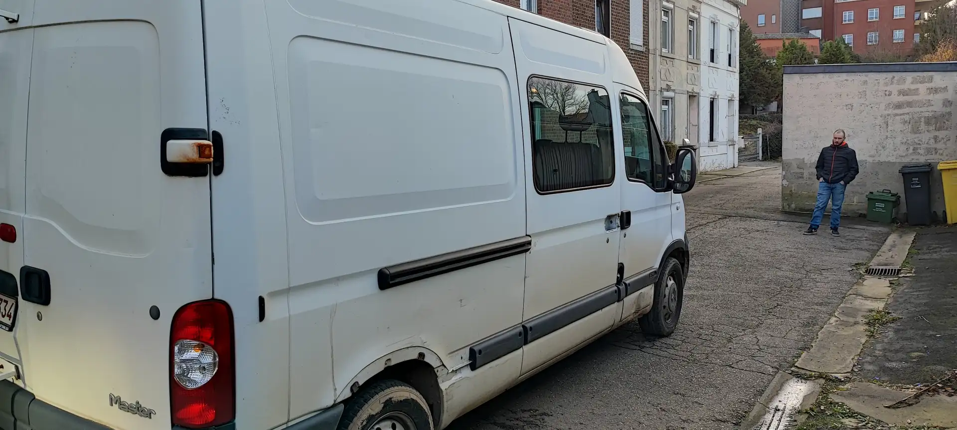 Renault Master Master 2.5 dCi 33 L2H2 Business (Fleet) Wit - 2