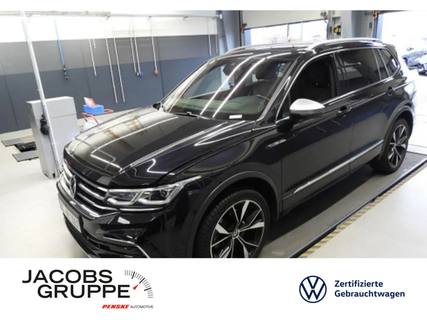 Volkswagen Tiguan Allspace 2.0 TDI R-Line Panorama*IQ.Light*Kamera * Schwarz - 1