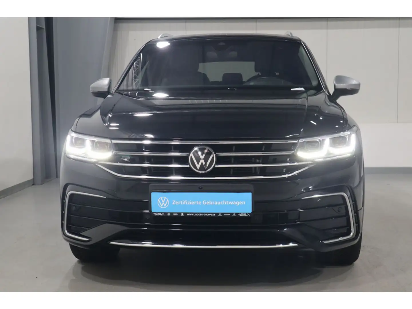 Volkswagen Tiguan Allspace 2.0 TDI R-Line 4MotionPanorama*IQ.Light*Kamera * Schwarz - 2