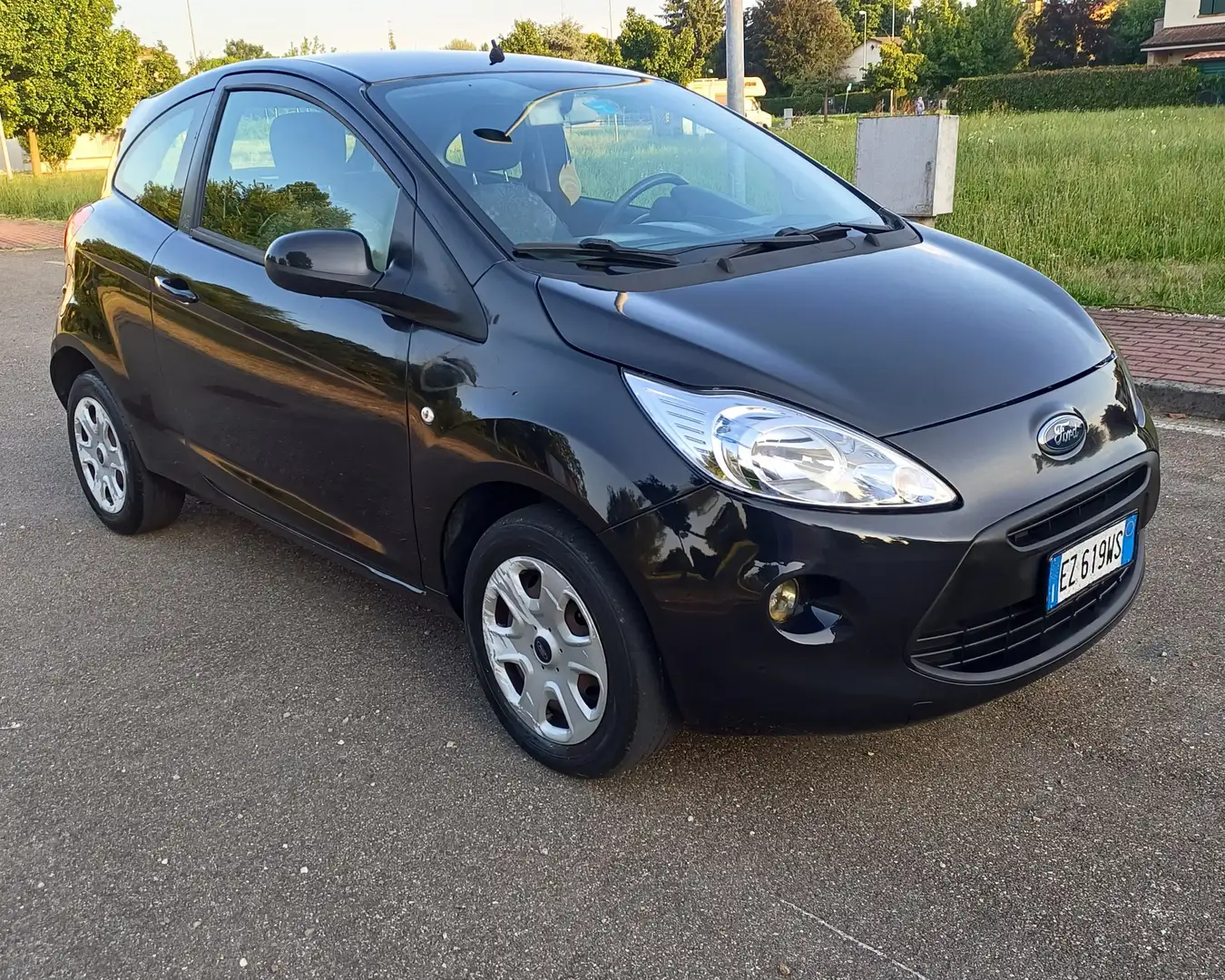 Ford Ka/Ka+ Ka II 3p 2009 Ka 1.2 + 67cv Gpl Schwarz - 1