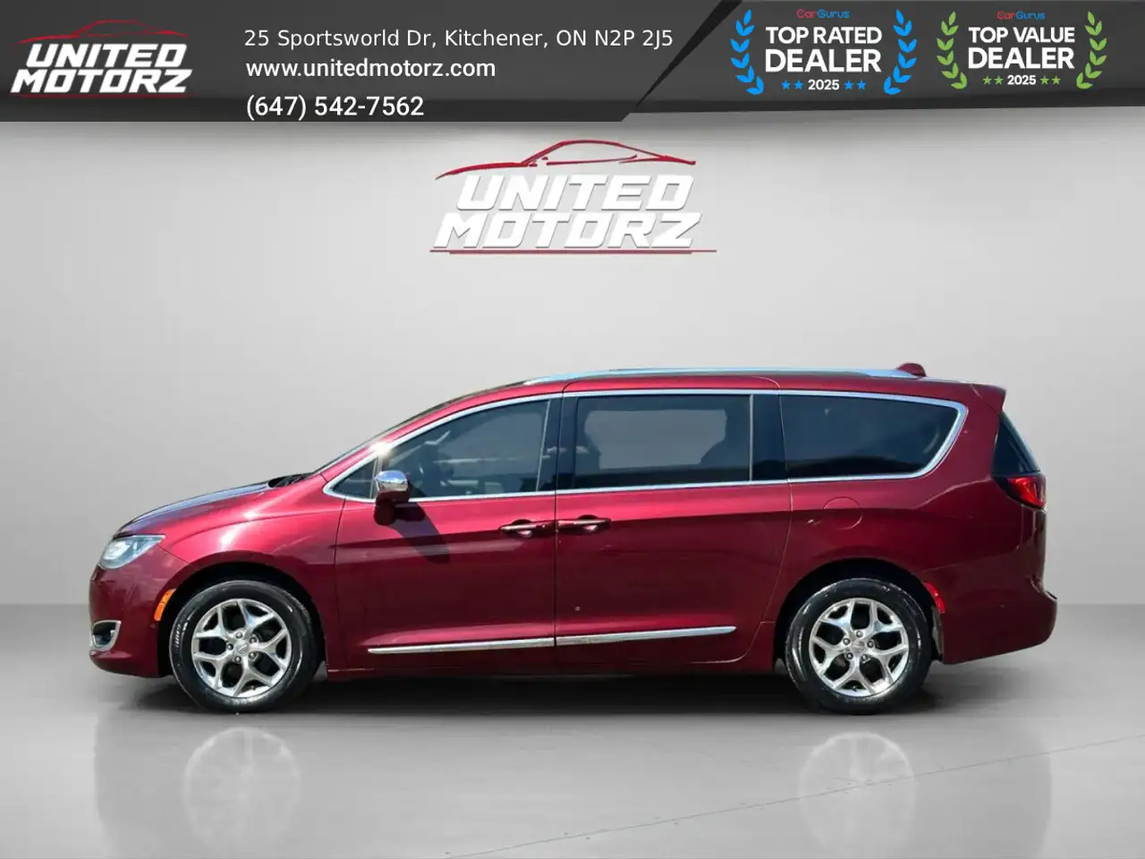 Chrysler Pacifica photo Chrysler Pacifica