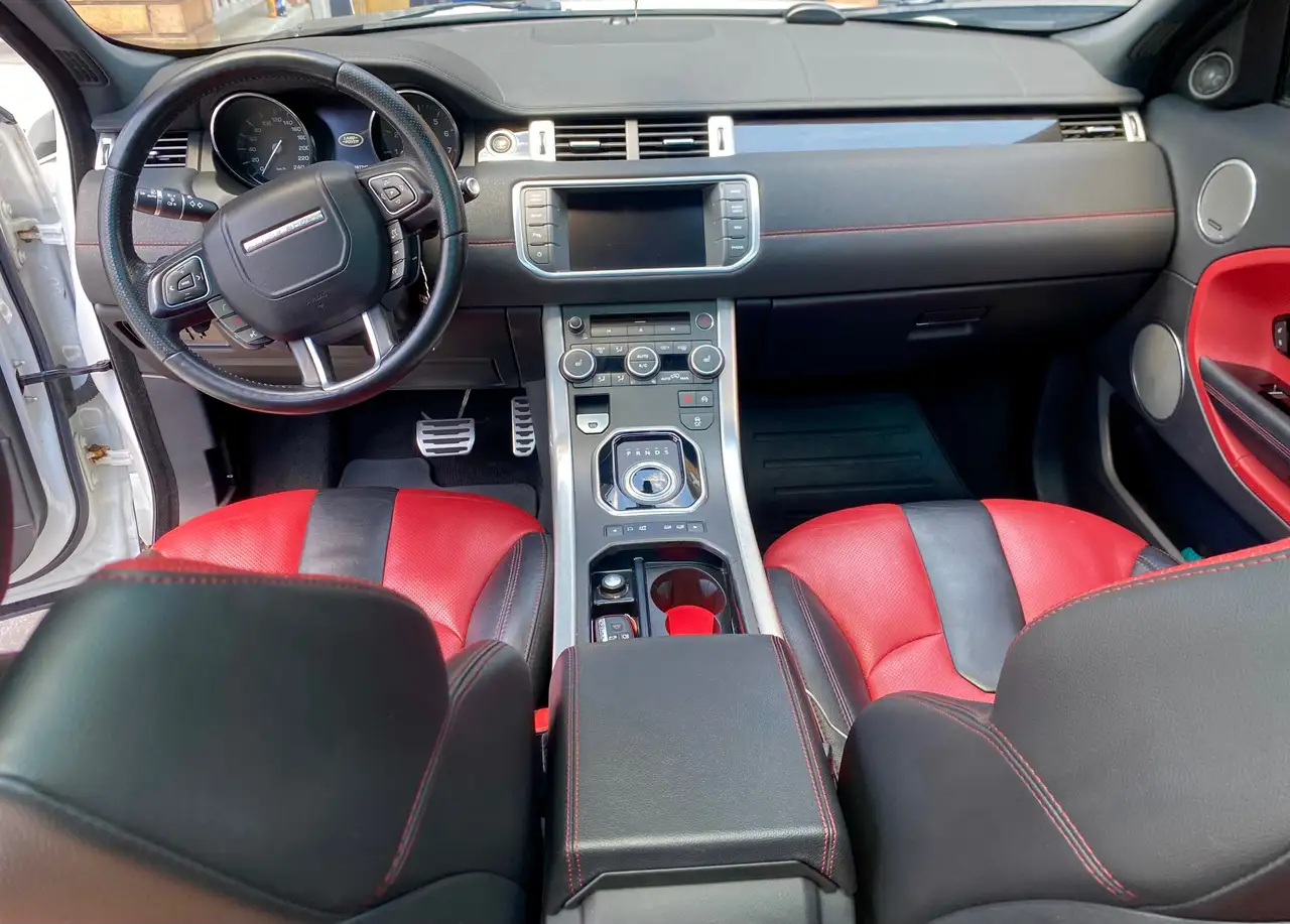 Land Rover Range Rover Evoque снимка Land Rover Range Rover Evoque
