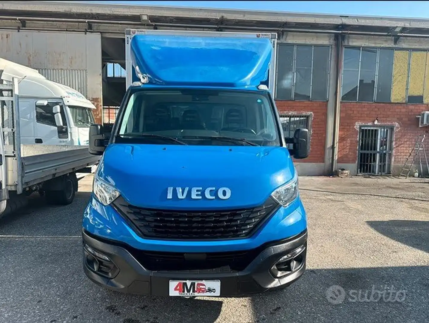 Iveco daily box con sponda euro6 Bleu - 2