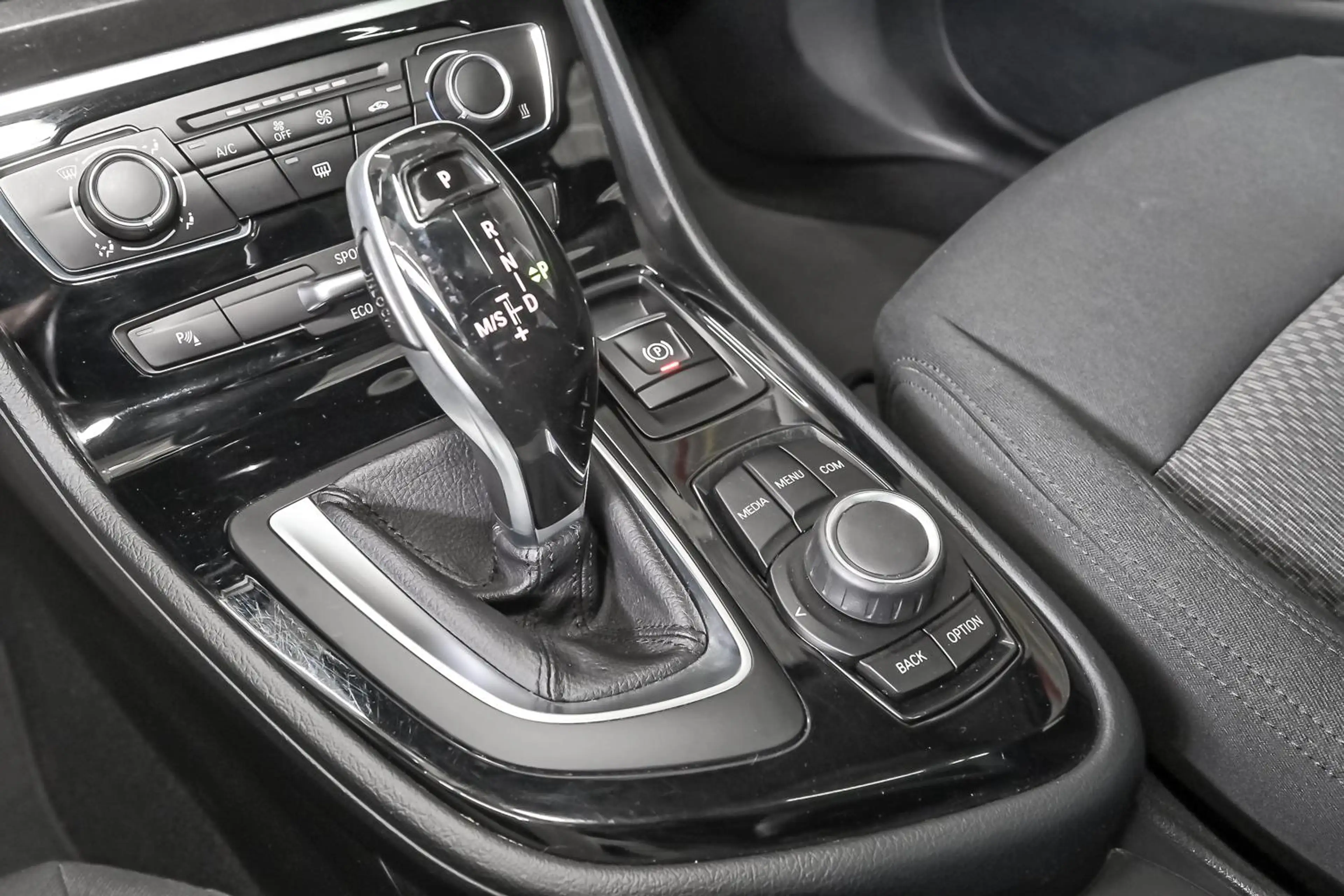 BMW 216 d Gran Tourer *7PLACES* - 12mois/maand garantie — photo 11