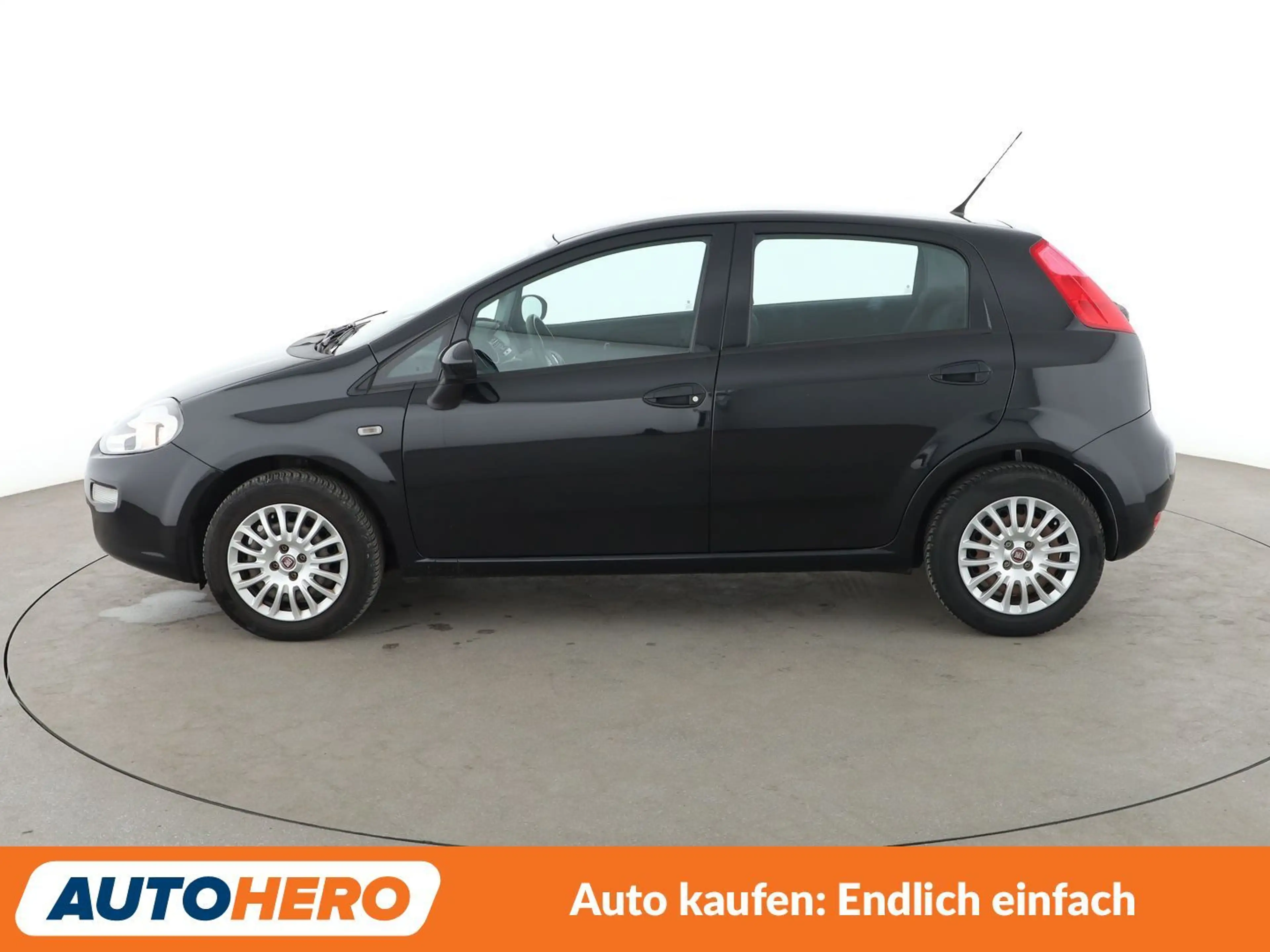 Fiat Punto 1.2 MYSTYLE*KLIMA*CD*1.HAND*GARANTIE* — photo 3