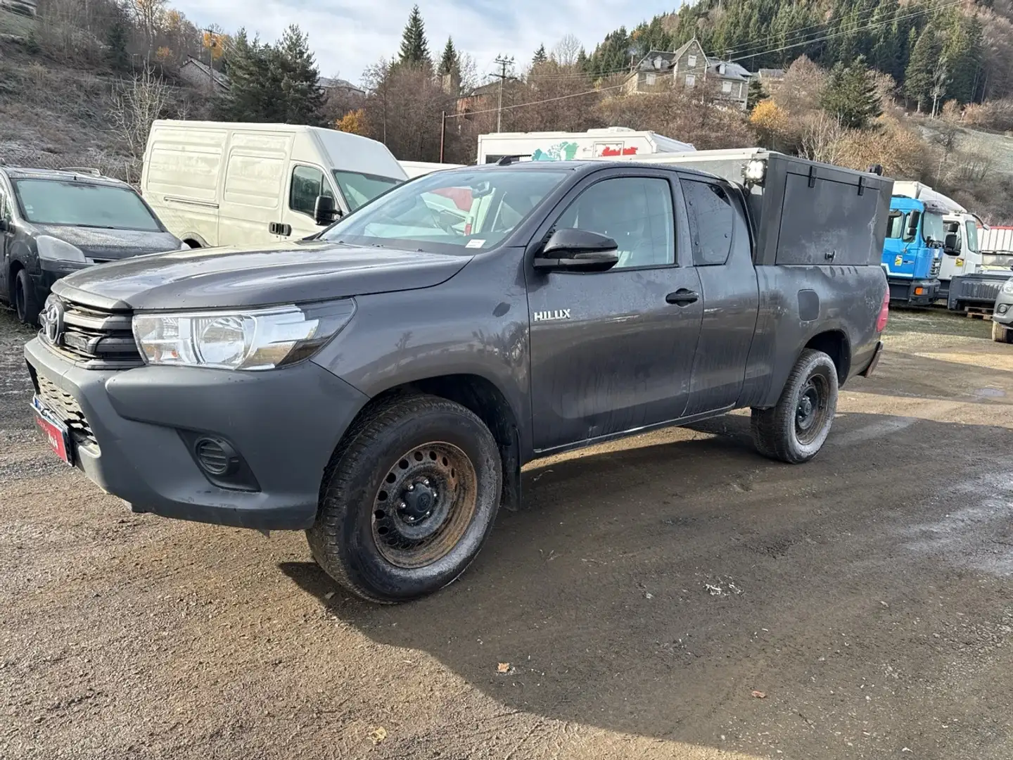 Toyota Hilux 2.4 D-4D 150CH X-TRA CABINE LECAP 4WD Noir - 2