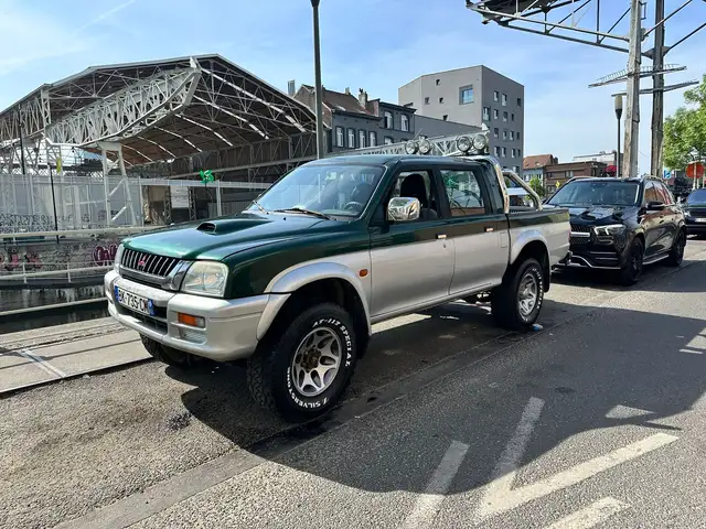 Mitsubishi L200 2.5 Turbo int. GLS 4WD Exe