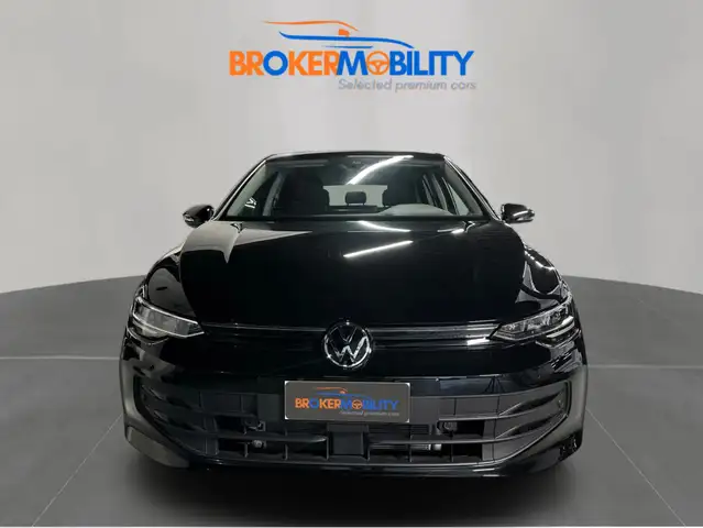 Volkswagen Golf view 2