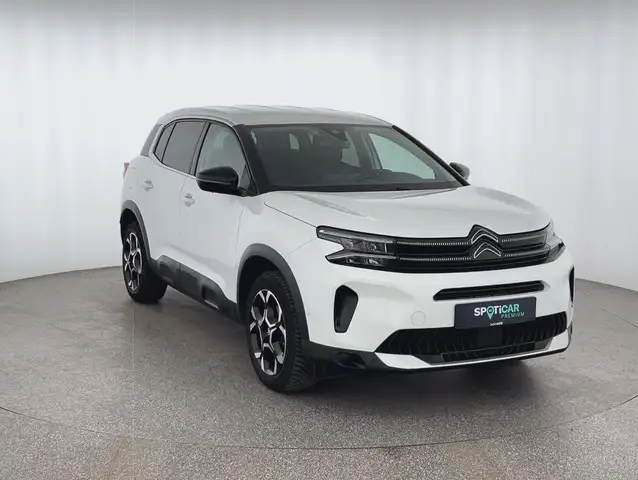 Citroen C5 Aircross view 3