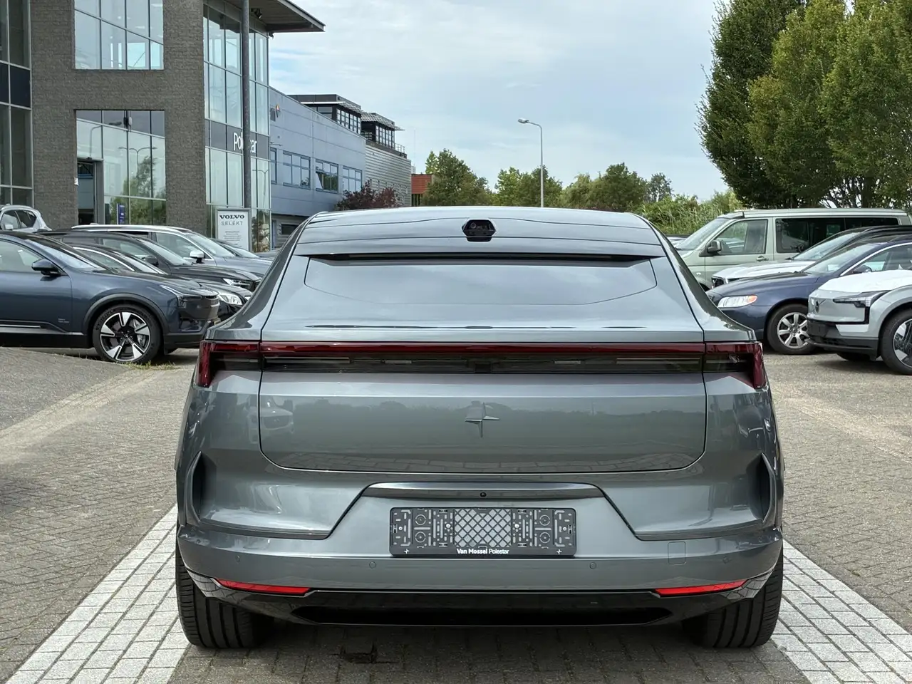 Polestar 4 2026