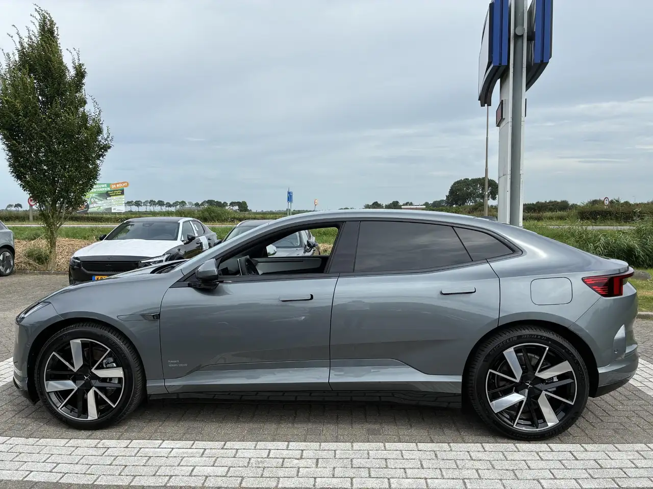 Polestar 4 2026