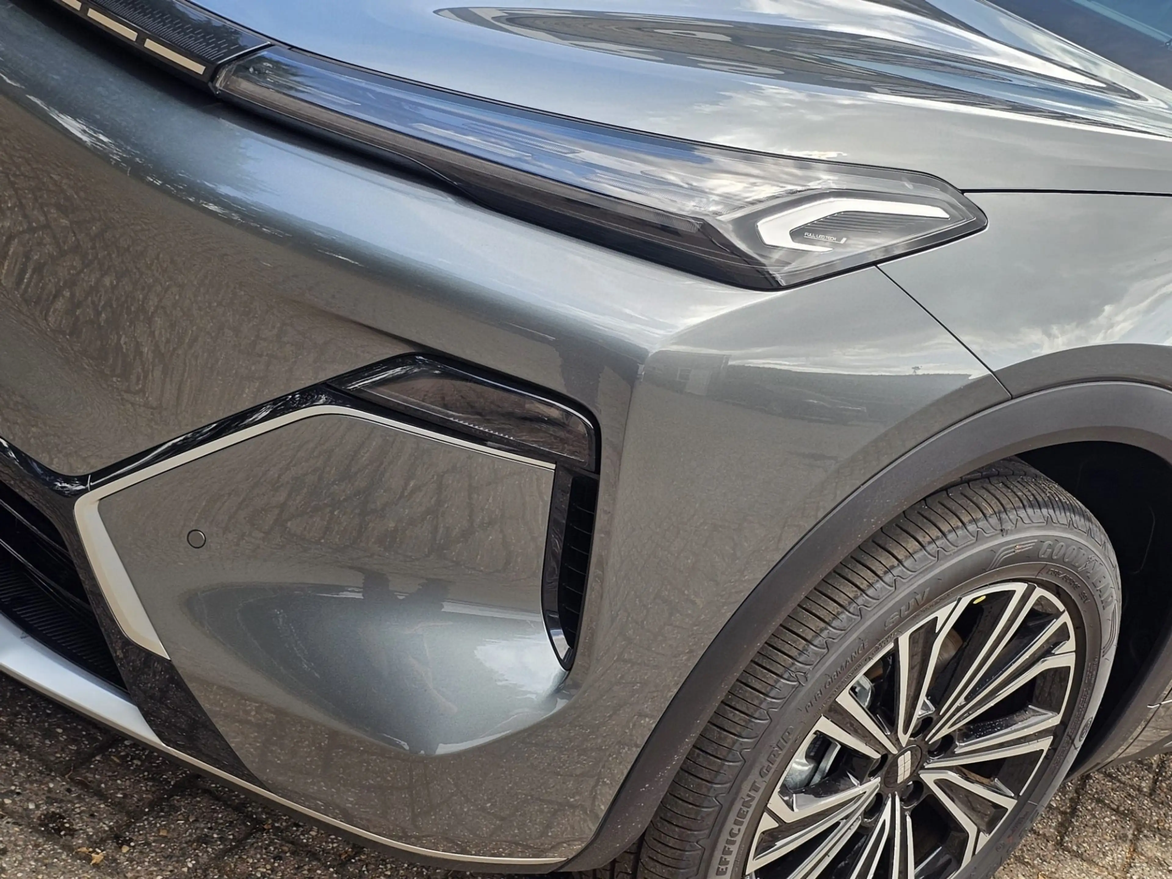 Geely Starray EM-i 1.5 Max+ — photo 6