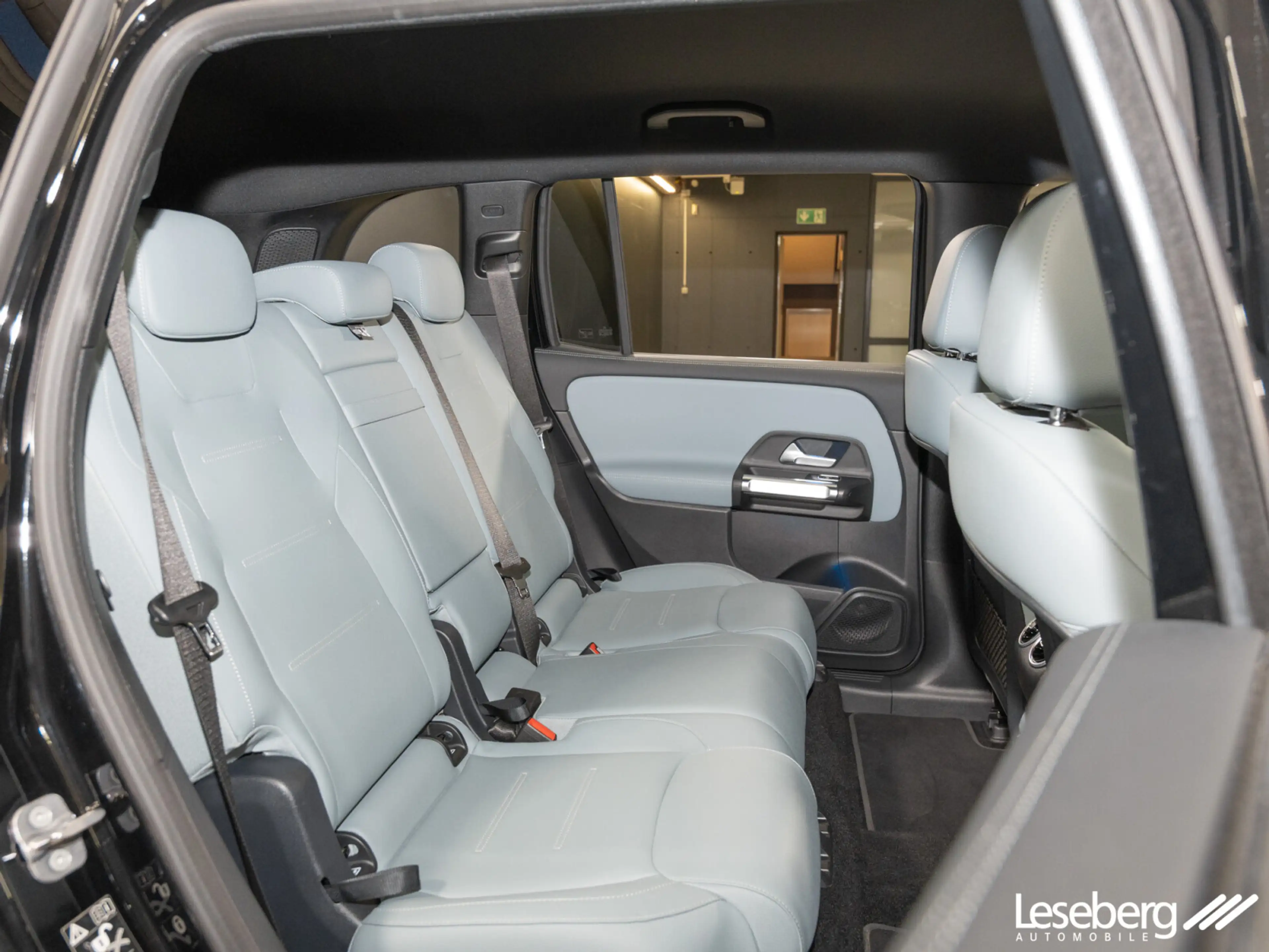 Mercedes-Benz EQB 250 EQB 250+ AMG Advanced LED/AHK/Pano/Distronic/Shz — photo 15